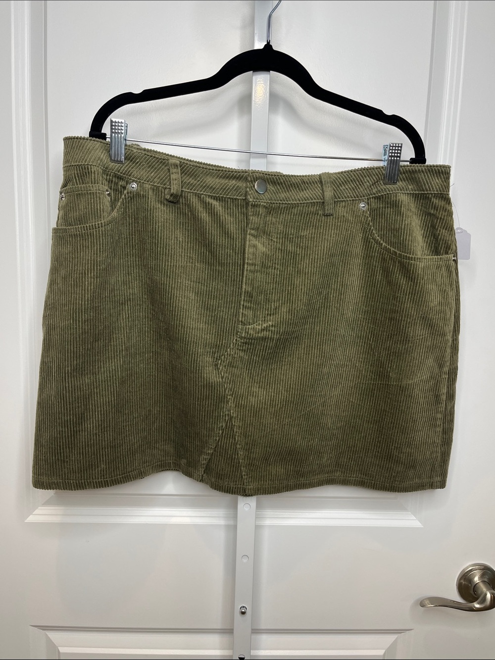 Forever 21 Olive Corduroy Mini Skirt Size 16